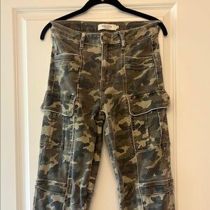 Women's Camouflage Straight Leg Pants
